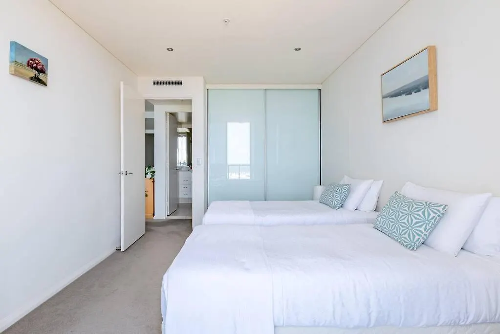 Southport Sea Views - Shores Apartment 黄金海岸